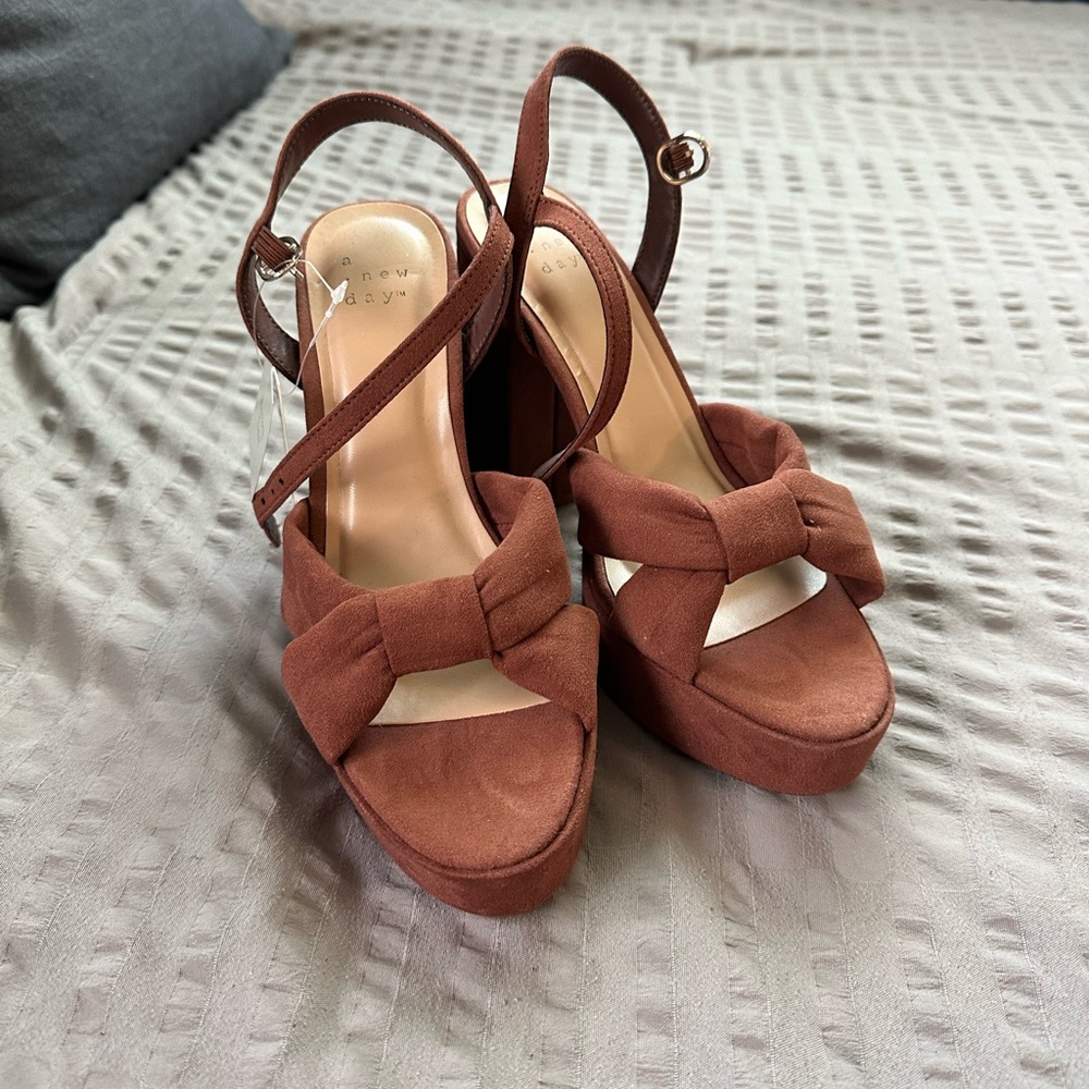 Brown Bow Strap Women's Sandals